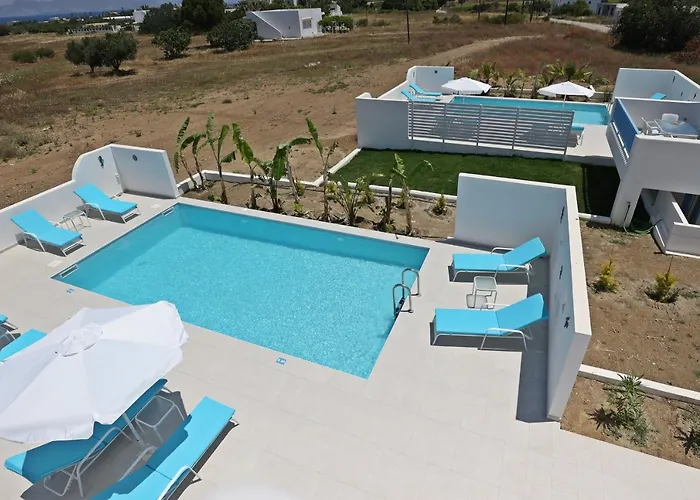 Xenos 7 With A Private Pool Near The Sea * Tigaki