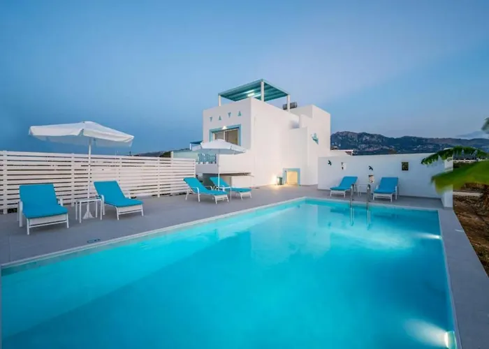 Villa Xenos 7 With A Private Pool Near The Sea *