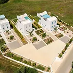 Xenos 7 With A Private Pool Near The Sea Villa