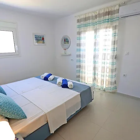 Villa Xenos 7 With A Private Pool Near The Sea *