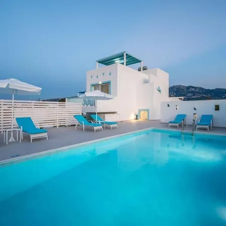 Villa Xenos 7 With A Private Pool Near The Sea *
