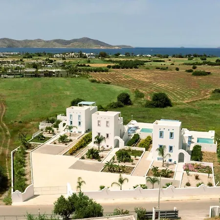 Xenos 7 With A Private Pool Near The Sea *