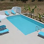 Xenos 7 With A Private Pool Near The Sea ヴィラ *