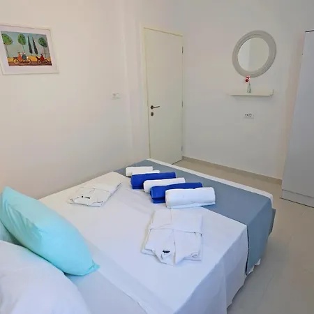 Xenos 7 With A Private Pool Near The Sea Βίλα Τιγκάκι