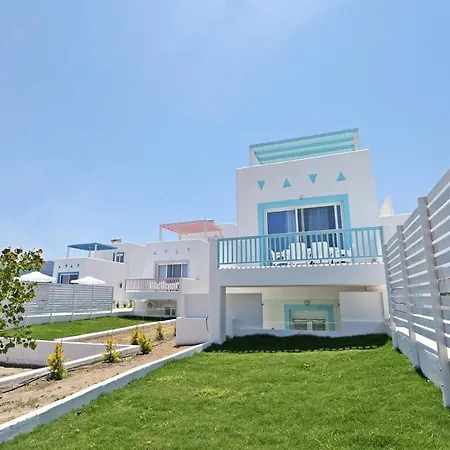 Xenos 7 With A Private Pool Near The Sea Βίλα *